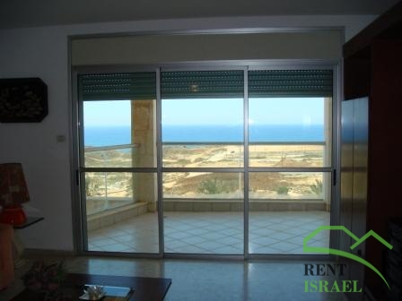 מרפסת-שמש-מהסלון1