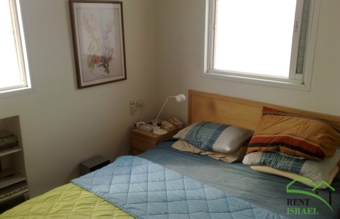 211120102533-1024×768