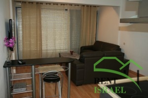 26-1024×683-300×200