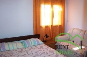 409-1024×682-300×199