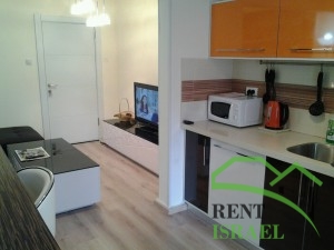 7-1024×768-300×225