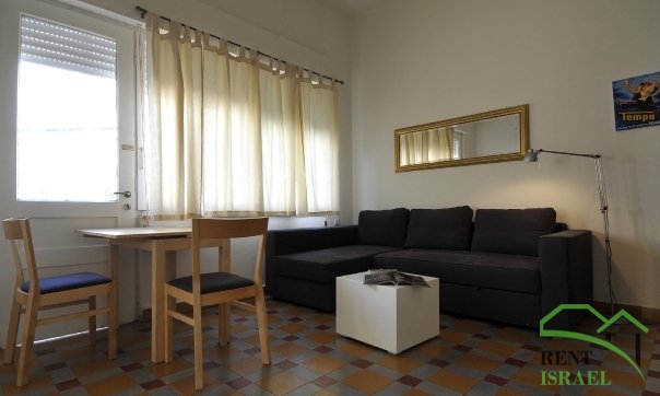 15764_1273415431677_4418418_n