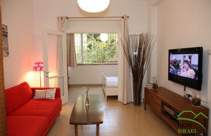 73151_1651451322338_7949193_n