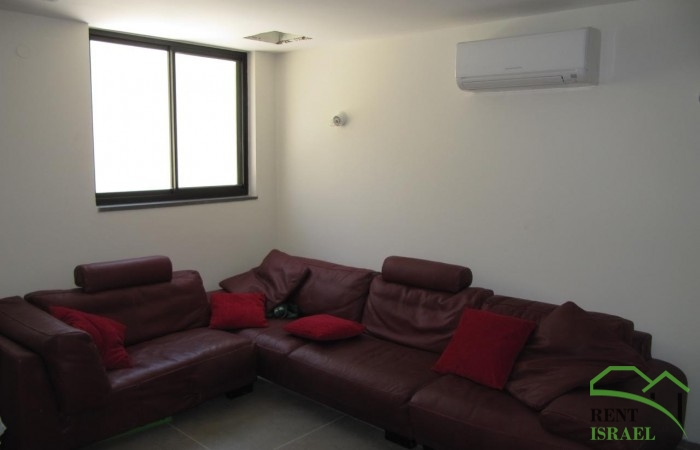 226736d2-6838-429f-b11d-95f81410b3a8