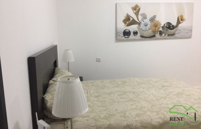 deb6f21b-302e-4a9f-b842-0d8c40ce4b89