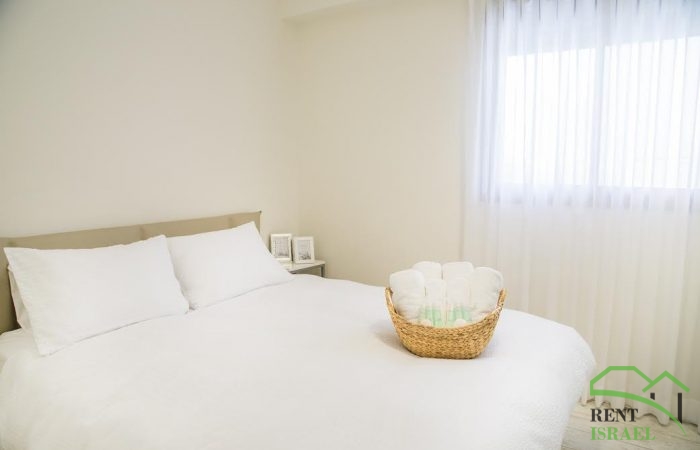 a2d2fc74-e2f6-4240-b696-b7c2c483348a